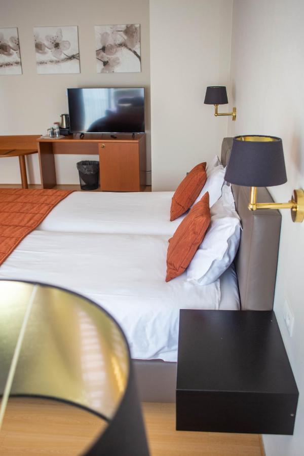 Hof De Draeck Bed & Breakfast Teuven Екстериор снимка